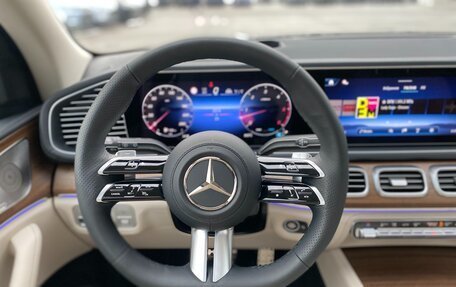 Mercedes-Benz GLS, 2024 год, 23 200 000 рублей, 13 фотография