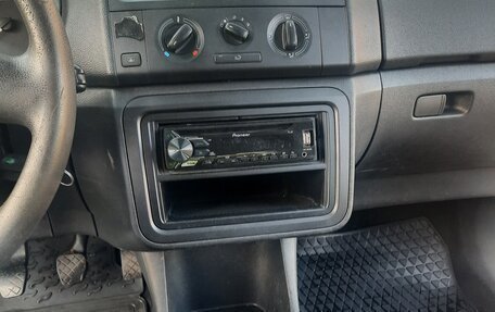 Skoda Fabia II, 2011 год, 500 000 рублей, 10 фотография