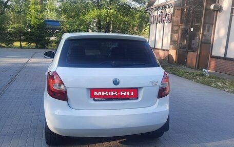 Skoda Fabia II, 2011 год, 500 000 рублей, 4 фотография
