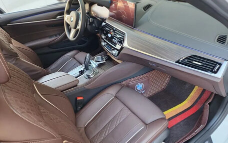 BMW 5 серия, 2022 год, 5 690 131 рублей, 8 фотография