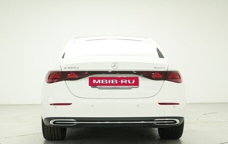 Mercedes-Benz E-Класс, 2024 год, 6 350 999 рублей, 4 фотография