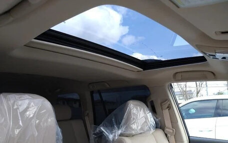 Toyota Land Cruiser Prado 150 рестайлинг 2, 2022 год, 4 790 131 рублей, 13 фотография