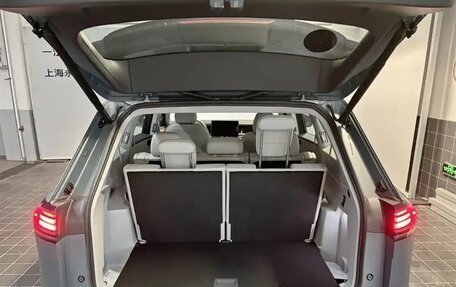 Volkswagen Teramont, 2025 год, 5 740 000 рублей, 7 фотография