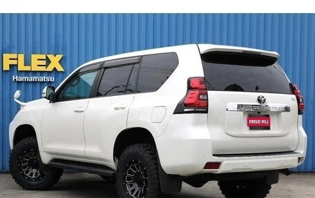 Toyota Land Cruiser Prado 150 рестайлинг 2, 2022 год, 3 625 123 рублей, 4 фотография