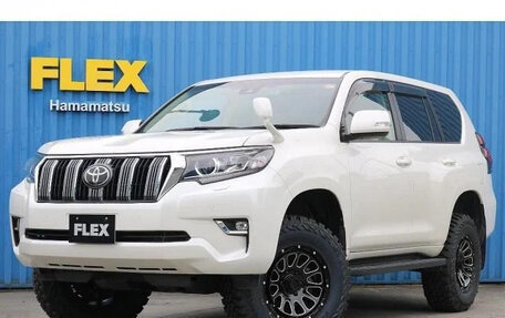 Toyota Land Cruiser Prado 150 рестайлинг 2, 2022 год, 3 625 123 рублей, 28 фотография