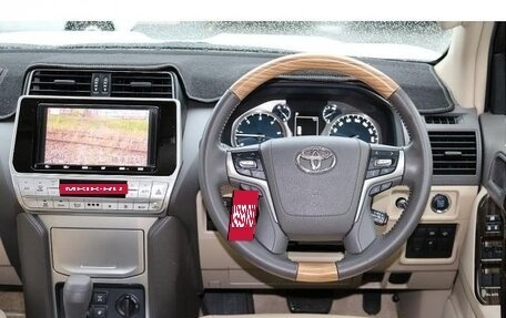 Toyota Land Cruiser Prado 150 рестайлинг 2, 2022 год, 3 625 123 рублей, 11 фотография