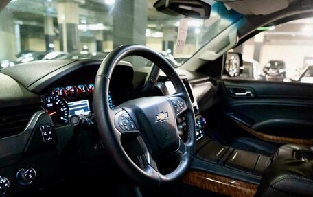 Chevrolet Tahoe IV, 2015 год, 3 150 000 рублей, 3 фотография