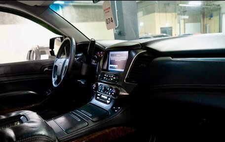 Chevrolet Tahoe IV, 2015 год, 3 150 000 рублей, 12 фотография