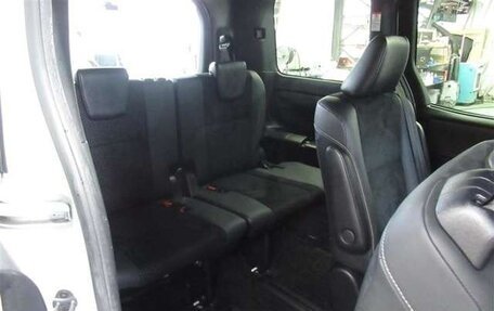 Toyota Voxy III, 2021 год, 2 240 400 рублей, 11 фотография
