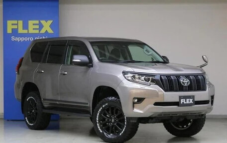 Toyota Land Cruiser Prado 150 рестайлинг 2, 2020 год, 3 520 123 рублей, 4 фотография