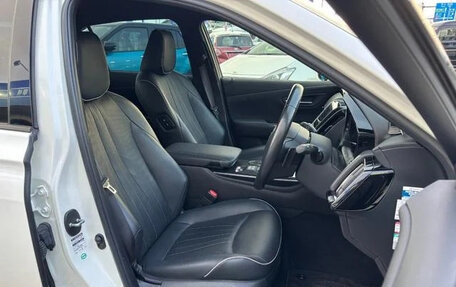 Toyota Crown, 2022 год, 3 082 131 рублей, 12 фотография