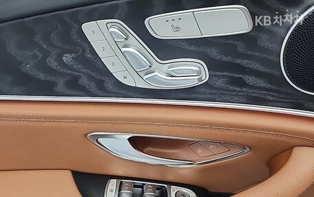 Mercedes-Benz E-Класс, 2021 год, 3 850 000 рублей, 15 фотография