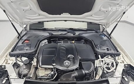 Mercedes-Benz E-Класс, 2021 год, 3 850 000 рублей, 5 фотография