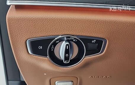 Mercedes-Benz E-Класс, 2021 год, 3 850 000 рублей, 17 фотография