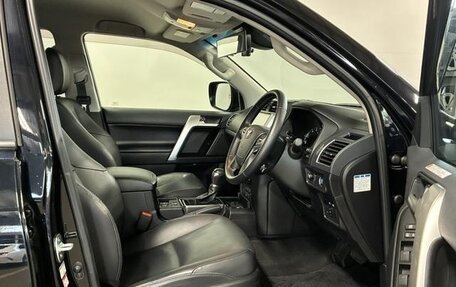 Toyota Land Cruiser Prado 150 рестайлинг 2, 2021 год, 3 489 123 рублей, 14 фотография