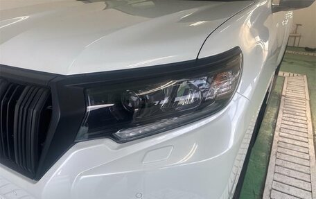 Toyota Land Cruiser Prado 150 рестайлинг 2, 2022 год, 3 562 123 рублей, 25 фотография