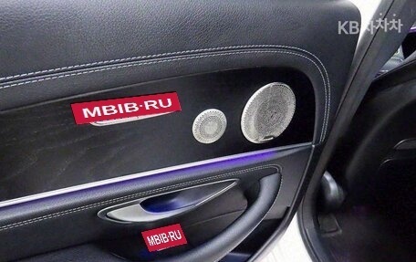 Mercedes-Benz E-Класс, 2022 год, 4 800 000 рублей, 12 фотография