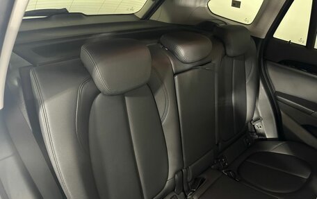 BMW X1, 2018 год, 2 800 000 рублей, 15 фотография