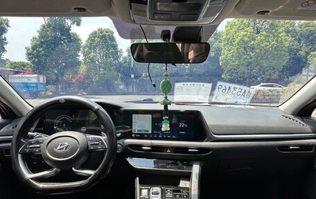 Hyundai Sonata VIII, 2020 год, 1 600 000 рублей, 7 фотография