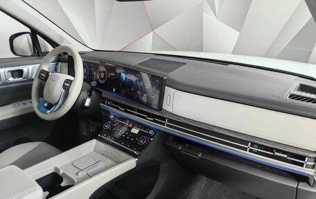 Hyundai Santa Fe IV, 2024 год, 4 835 000 рублей, 13 фотография
