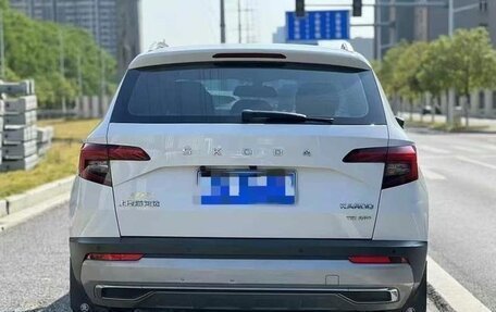 Skoda Karoq I, 2020 год, 1 300 000 рублей, 5 фотография