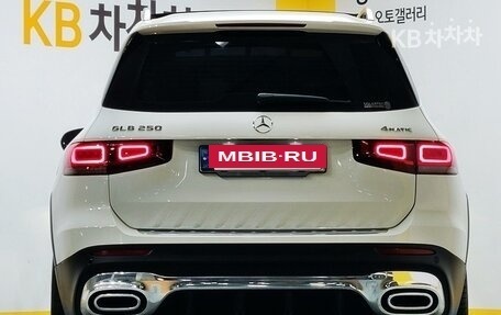 Mercedes-Benz GLB, 2021 год, 3 450 000 рублей, 3 фотография
