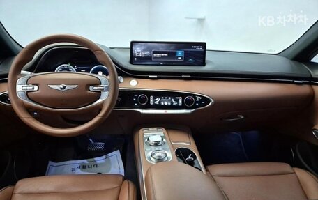 Genesis GV70, 2022 год, 4 150 000 рублей, 5 фотография