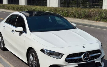 Mercedes-Benz A-Класс, 2021 год, 1 750 000 рублей, 5 фотография