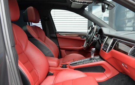 Porsche Macan I рестайлинг, 2014 год, 3 190 000 рублей, 22 фотография