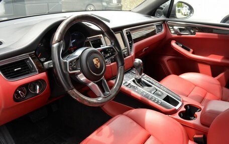 Porsche Macan I рестайлинг, 2014 год, 3 190 000 рублей, 28 фотография
