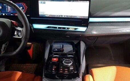 BMW M5, 2025 год, 21 000 000 рублей, 7 фотография