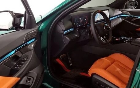BMW M5, 2025 год, 21 000 000 рублей, 11 фотография
