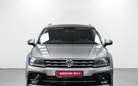 Volkswagen Tiguan II, 2018 год, 2 579 000 рублей, 3 фотография