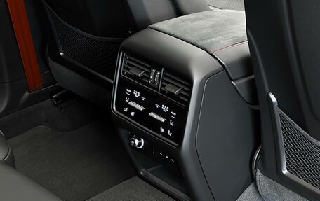 Porsche Cayenne III, 2025 год, 29 900 000 рублей, 31 фотография