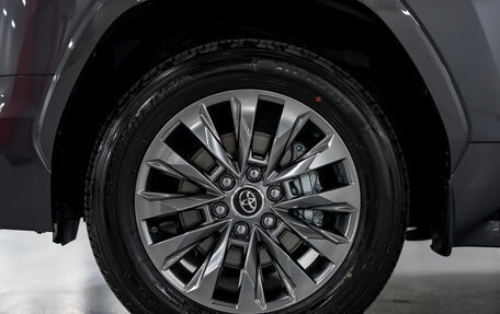 Toyota Land Cruiser, 2024 год, 14 800 000 рублей, 13 фотография