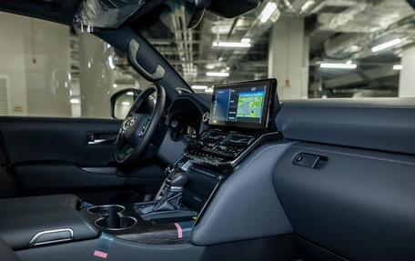 Toyota Land Cruiser, 2024 год, 14 800 000 рублей, 30 фотография