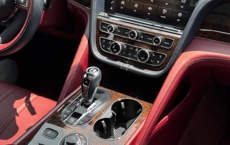 Bentley Bentayga I, 2021 год, 16 500 011 рублей, 9 фотография
