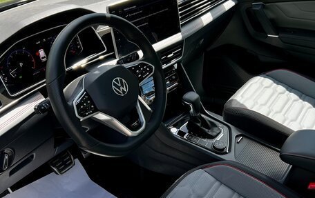 Volkswagen Tiguan II, 2023 год, 4 250 000 рублей, 11 фотография