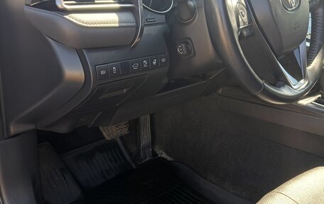 Toyota Camry, 2021 год, 3 150 000 рублей, 8 фотография
