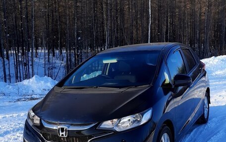 Honda Fit III, 2017 год, 950 000 рублей, 7 фотография