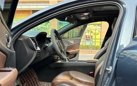 Volvo S60 III, 2022 год, 2 100 008 рублей, 11 фотография
