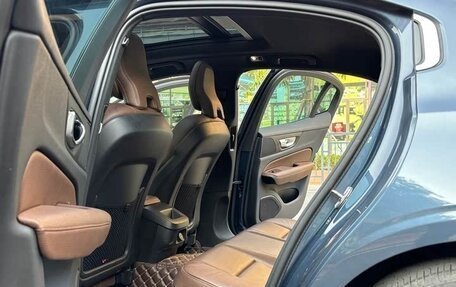 Volvo S60 III, 2022 год, 2 100 008 рублей, 12 фотография