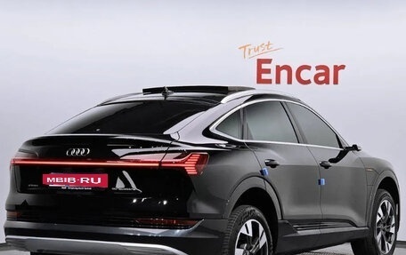 Audi e-tron Sportback I, 2021 год, 3 750 100 рублей, 3 фотография