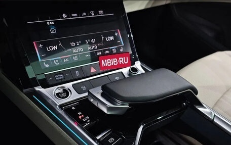 Audi e-tron Sportback I, 2021 год, 3 750 100 рублей, 17 фотография