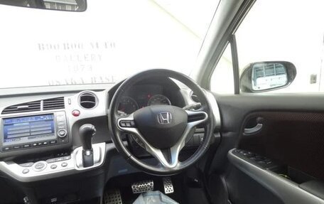 Honda Stream II, 2012 год, 998 000 рублей, 9 фотография