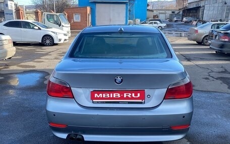 BMW 5 серия, 2004 год, 750 000 рублей, 6 фотография