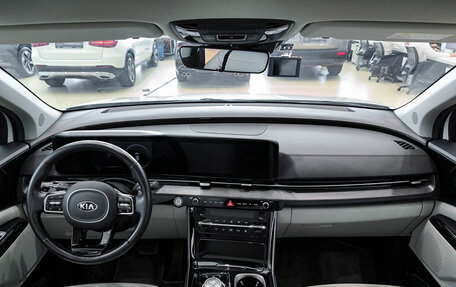 KIA Carnival, 2021 год, 3 050 000 рублей, 18 фотография