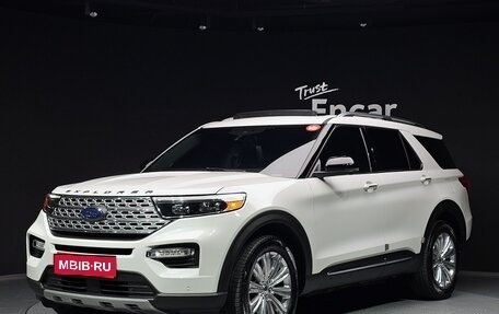 Ford Explorer VI, 2022 год, 2 900 000 рублей, 1 фотография