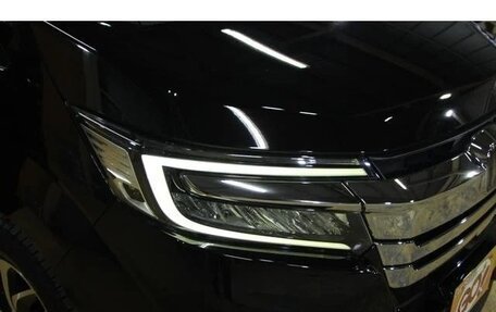 Honda Stepwgn IV, 2021 год, 1 843 000 рублей, 9 фотография