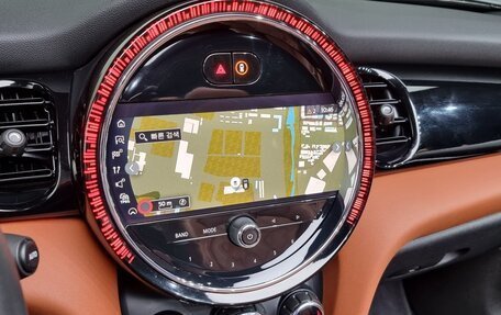 MINI Cabrio, 2021 год, 2 870 000 рублей, 9 фотография
